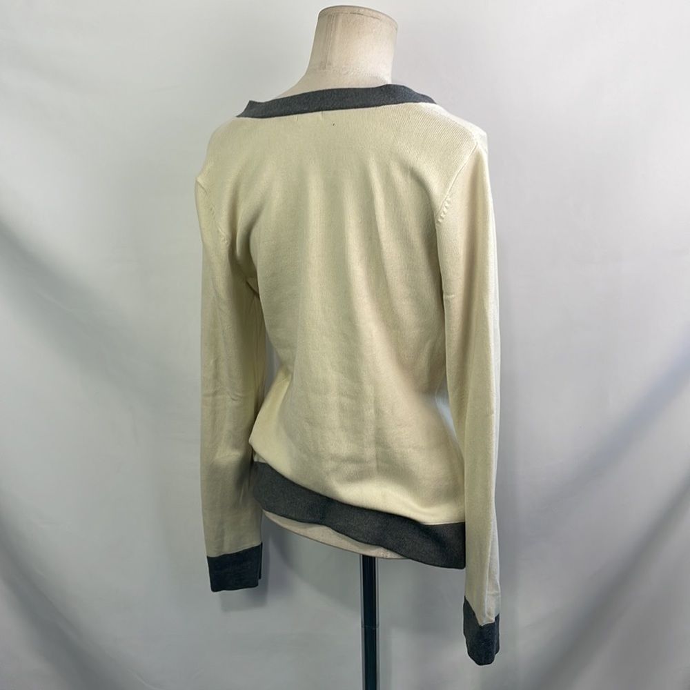J Mcloughlin Cream With Gray Trim Chain Trim Cardigan - Picture 4 of 7